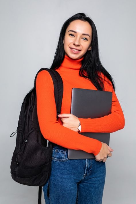 Young student girl isolated on gray wall... | Free Photo #Freepik #freephoto #school #books #technology #computer Wearing Backpack, Excited Girl, Student Images, Student Picture, Women Education, Student Photo, Gray Wall, Hipster Girls, Student Girl