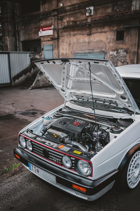 Vw Golf Wallpaper, Golf 2 Gti, Cabrio Vw, Vw Performance, Golf Gti Mk1, Mk1 Caddy, Vw Racing, Jetta Gti, Vw R32