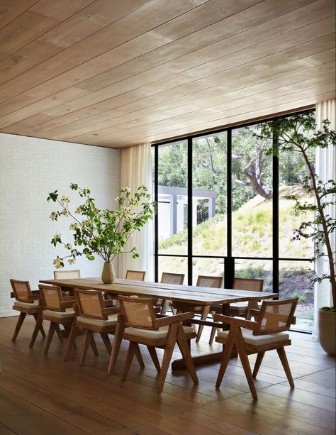 Architectural Digest, Pierre Jeanneret Chair, California Architecture, Vincent Van Duysen, Jenni Kayne, Pierre Jeanneret, California Homes, Indoor Outdoor Living, House Inspo