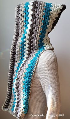 Crochet Scarves, Hooded Scarf Crochet, Hooded Scarf Pattern, Cloth Designs, Crochet Hooded Scarf, Crochet Beginner, Crochet Belt, Crochet Scarfs, Design Crochet