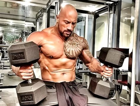 Dwayne “The Rock” Johnson started his day with a “power + energy breakfast” that’s like nothing you’ve ever seen before.Another day, another amazing D... Beer Bath, Steak Eggs, Energy Breakfast, Dwayne The Rock Johnson, Healthy Energy Drinks, The Rock Johnson, Low Cut Dresses, Rock Johnson, The Rock Dwayne Johnson