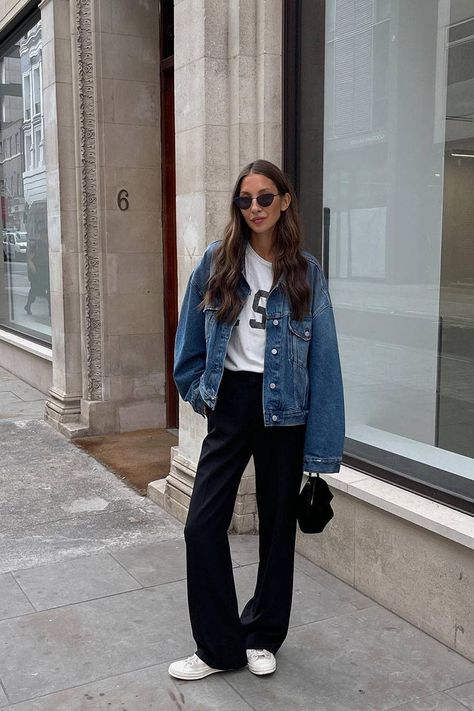 10 Cool Denim-Jacket Outfits That Prove the Staple Is Back | Who What Wear Summer Casual Chic, Spring Denim Jacket, Spring Outerwear, Outfit Links, Casual Chic Spring, Moda Denim, Jean Jacket Outfits, Denim Jacket Outfit, London Outfit