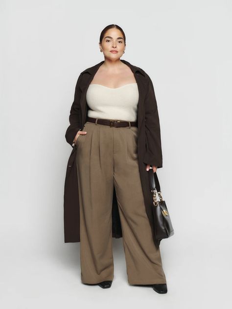 Wide Leg Trousers Midsize, College Professor Outfits Women Plus Size, Large Size Outfits For Women, Business Outfits Women Plus Size, Trousers Outfit Plus Size, Plus Size Pants Outfits, Looks For Plus Size Women, Business Casual Plus Size Outfits, Plus Size Wide Leg Pants Outfit