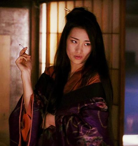 Gong Li as Hatsumomo in Memoirs of a Geisha Lost Cherry, Colleen Atwood, Gong Li, Memoirs Of A Geisha, 인물 사진, Feminine Energy, Serie Tv, Memoirs, Character Inspiration