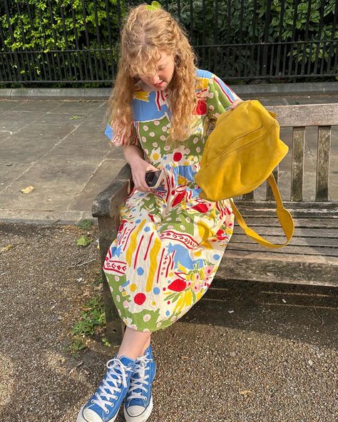 Quirky Feminine Fashion, Whimsical Work Outfit, Funky Spring Outfits, Funky Vintage Outfits, 90s Teacher Outfits, Eclectic Summer Outfits, Childish Outfits, Kitsch Outfit, Quirky Fashion Vintage