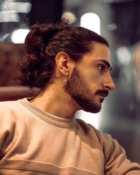 Men Long Hair Tied Back, Men With Long Hair And Beards, Curly Hair Man Bun, Curly Man Bun, Man Bun Curly Hair, Man Bun Haircut, Hairstyle Man, Man Bun Beard, Man Bun Styles