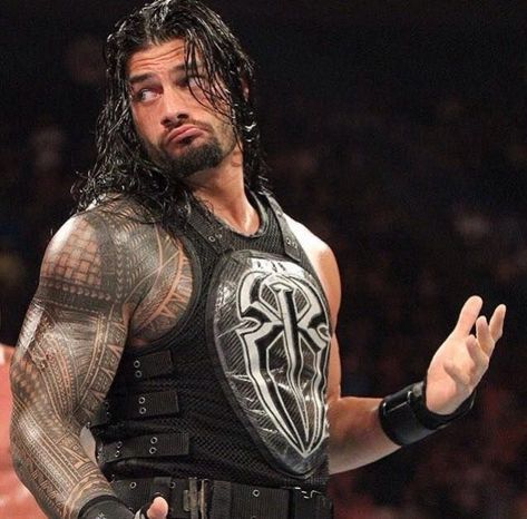 Roman Reigns Smile, Roman Reigns Wwe Champion, Roman Reigns Shirtless, Joe Anoaʻi, Roman Regins, Wwe Pictures, Wwe Superstar Roman Reigns, Roman Reings, Wwe Roman Reigns