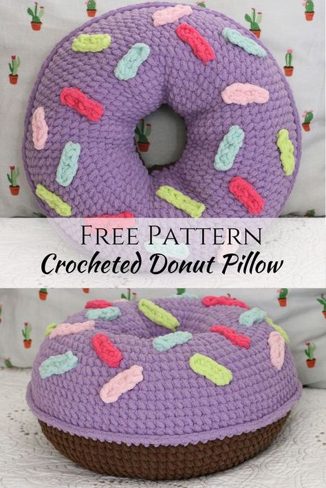 Free Pattern for Crocheted Donut Pillow. Chunky Yarn Crochet Pattern, Chunky Yarn Crochet, Crochet Travel, Vintage Crochet Dresses, Crochet Pillow Patterns Free, Donut Pillow, Gifts Crochet, Crochet Mignon, Confection Au Crochet