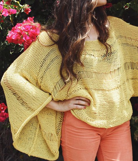 Free Knitting Pattern for Lemon Drop Sweater Ponchos, Drop Stitch Knitting, Kimono Pattern Free, Drop Sweater, Poncho Knitting, Two Of Wands, Knitting Poncho, Loop Knitting, Diy Knit