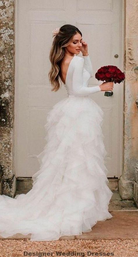 Wedding Dresses With Ruffled Skirts, Long Sleeve Ruffle Wedding Dress, Ruffle Wedding Dress With Sleeves, Wedding Dress Ruffled Skirt, Wedding Dresses Ruffles, Simple Wedding Dress Country, Dresses Straight, Dresses Ruffles, Bekväma Outfits