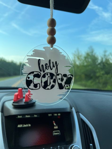 Holy Cow | Cow themed | Acrylic Disc with Permanent Vinyl, Wood Beads Rearview MirrorCar Charm Craft Room Ideas For Cricut, Easy Vinyl Projects, Acrylic Mirror Hanger, Rearview Mirror Charms Diy, Acrylic Car Charm Ideas, Circle Resin Keychain, Vinyl Stickers Ideas, Acrylic Car Hanger, Cricut Permanent Vinyl Projects