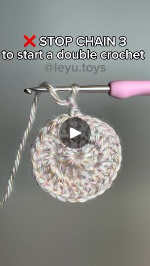 Amigurumi Patterns, Crochet In Round, Crochet Chain Stitch, Crochet Hack, Crochet Chain, Toys Crochet, Crochet Circles, Crochet Stitches Video, Crochet Stitches For Beginners