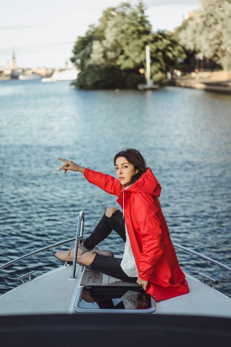 Red Raincoat, Private Yacht, Photo Beautiful, Stockholm Sweden, Free Travel, Vector Photo, Young Woman, Free Photo, Young Women