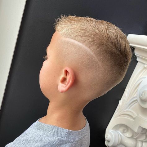 Hảir Style Boys Kids, Boys Short Haircut Kids Fade Hard Part, Fade With Lines On Side, Boys Haircut Lines On Side, Super Short Boys Haircut, Boys Short Haircut Kids Fade With Line, Boys Haircut Short On Sides Long On Top, Kid Fade Haircut Boy Hair, Boys Buzz Cut Kids Fade