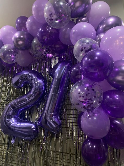 Purple Number Balloons, Purple 18th Birthday Cake, Balloon Garland Purple, Ombre Balloon Garland, Purple Balloon Arch, 21st Birthday Decor, Purple Birthday Party Decorations, Purple Birthday Decorations, 21st Birthday Themes