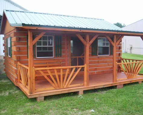 Outdoor Simple Cabin House, Log Cabin House Plans, Garden Cabin, Bamboo Building, Cabin Interior Design, Tropical House Design, Garden Cabins, Small Wooden House, Small Log Cabin