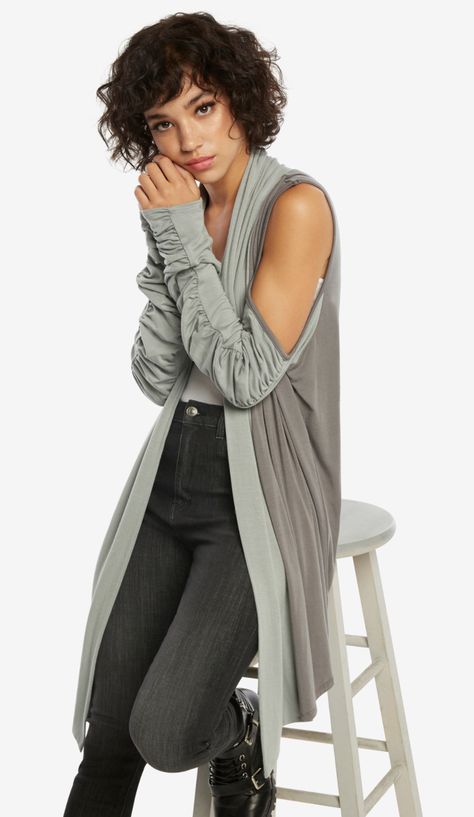 Couture, Jedi Inspired Fashion, Star Wars Inspired Clothes, Jedi Fashion Inspiration, Disneybound Star Wars Outfits, Star Wars Inspired Fashion, Star Wars Bounding Inspired Outfits, Star Wars Inspired Outfits Disneybound, Star Wars Clothes Aesthetic