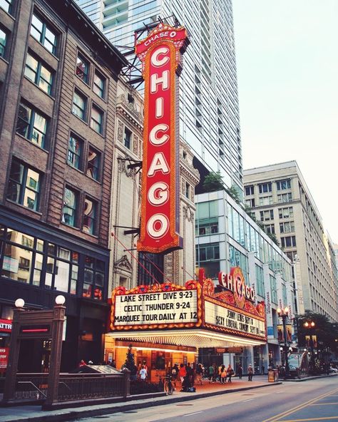 Neon Cinema, Chicago Theatre, Chicago Vacation, Chicago Travel, My Kind Of Town, Chicago City, The Windy City, Destination Voyage, Road Trippin