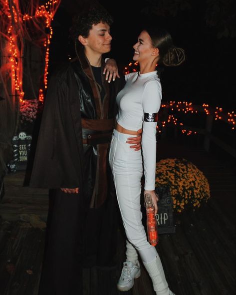 Padme Amidala and Anakin Skywalker
Star Wars Episode 2: Attack of the Clones Halloween For Couples Costumes, Padme Star Wars Costumes, Halloween Costumes Couples Star Wars, Cute Star Wars Costumes, Horror Couples Costumes Halloween Ideas, Anakin And Padme Couple Costume, Starwars Halloween Costumes Couples, Anikan And Padme Costume Halloween, Good Couples Costumes