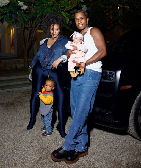 Rihanna, Baby Riot Rose, RZA, and A$AP Rocky Pose for Iconic Family Portraits: See the Photos A$ap Rocky, Rihanna Baby, Asap Rocky Rihanna, First Pregnancy Announcements, Rihanna Photos, Denim Hoodie, Vogue France, Valentino Haute Couture, Asap Rocky