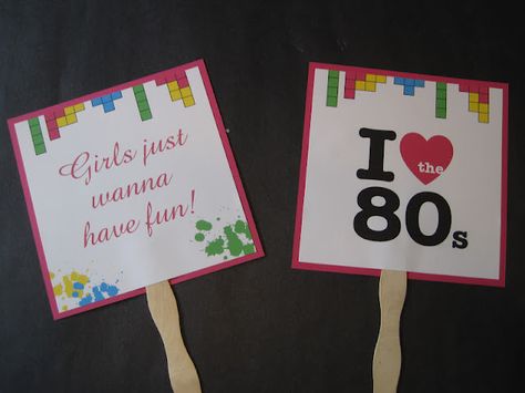 80's party Hen Night Ideas, 80s Wedding, 80s Birthday Parties, Party Photo Booth Props, 80's Party, 80s Theme Party, 80s Photos, Photo Booth Sign, 80s Theme