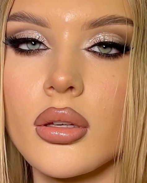 Vegas Makeup Ideas, Full Glam Makeup Looks Glitter, Nightclub Makeup, Pearly Makeup, Clubbing Makeup, Makeup Night Out, Lover Makeup, Night Out Makeup, Seductive Makeup