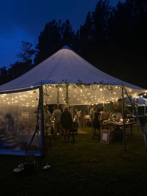 nature, wedding, night wedding, tent, vines, outside lights, garden party, music, dusk, twilight wedding, inspo, hawaii Tent With Fairy Lights, Tent Lighting Wedding, Outdoor Tent Party, Night Garden Party, Backyard Lighting Ideas, Party Canopy, Outdoor Party Lighting, Twilight Wedding, Backyard Tent