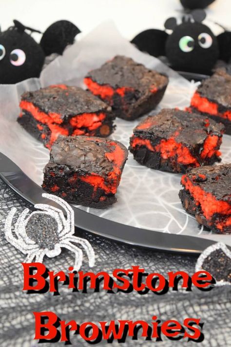 Halloween Brimstone Bread, Halloween Desserts Chocolate, Brimstone Cookies, Horror Movie Treats, Halloween Dessert Brownies, Vampire Brownies, Autumn Brownies, Red Cheesecake, Haunted School