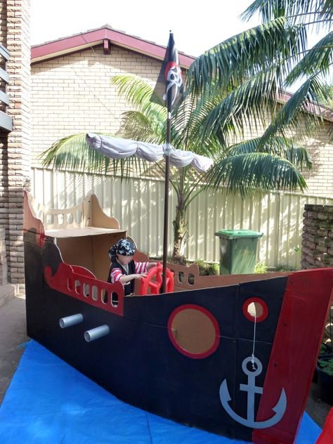 Pirate Ships Diy, Cardboard Pirate Ship, Cardboard Boat, Large Cardboard Boxes, Peter Pan Party, Pirate Books, Pirate Crafts, Pirate Theme Party, Pirate Halloween