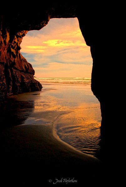 Surrealism, New Zealand, Nature, Travel, Art, Muriwai Beach, Beach New Zealand, Vision Art, Beautiful Photos