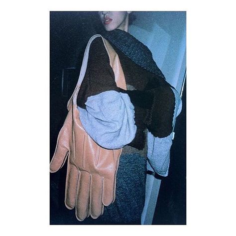 Gloves, High Fashion, 가을 패션, Mode Inspo, Mode Inspiration, Mode Style, Mode Outfits, Fashion Details, Fashion Art