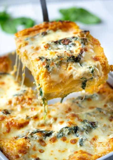 Butternut Squash And Spinach Lasagna, Butternut Squash And Spinach, Lasagna Vegetarian, Butternut Squash Spinach, Butternut Squash Lasagna, Squash Lasagna, Butternut Squash Puree, Squash Puree, Vegetarian Lasagna