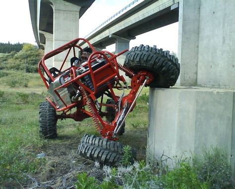 I love this rock crawler!!! Insane flex! -Alex Offroad Vehicle, Beach Jeep, Jeep Wrangler Lifted, Nissan Terrano, Rc Rock Crawler, Green Jeep, Blue Jeep, Red Jeep, Off Road Buggy