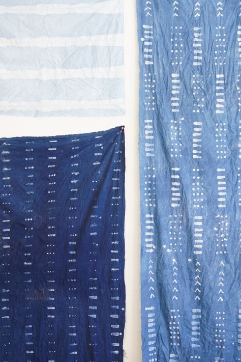 Batik Indigo Mudcloth DIY | Francois et Moi Tela, Ticking Stripe Curtains, Polka Dot Curtains, Dye Curtains, Shibori Diy, Indigo Dyed Fabric, Indigo Mudcloth, Shibori Pattern, Drop Cloth Curtains