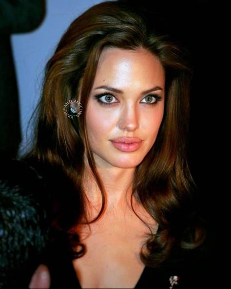 Angelina Jolie Face, Angelina Jolie Gif, Angelina Jolie 90s, Angelina Jolie Makeup, Angelina Joile, Angelina Jolie Style, Angelina Jolie Photos, Jade West, Jolie Pitt