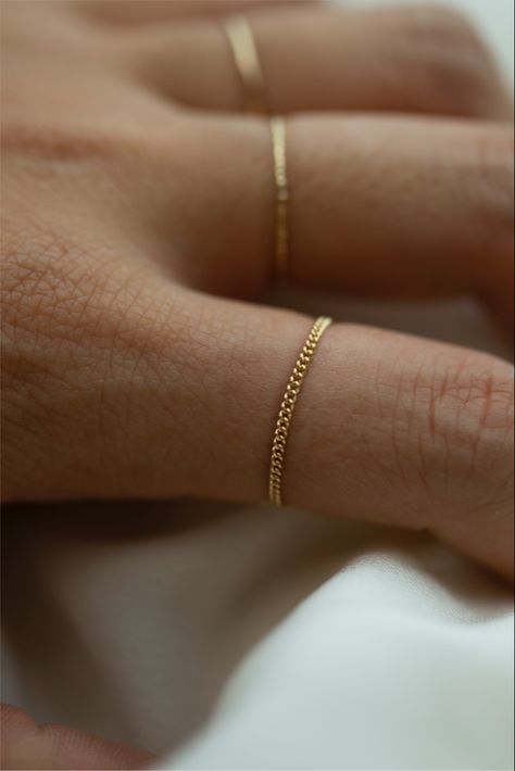 #jewelry for your everydAy Dainty Boho Jewelry, Minimal Rings Minimalist Jewelry, Squilliam Fancyson, Minimalistic Rings, Capsule Jewelry, Simple Gold Jewelry, Cute Promise Rings, Hand Jewelry Rings, Dainty Gold Ring