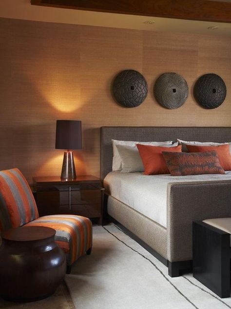 The warmth of the wood (or wood effect) wall and use of rusts and browns combined with ivory make for a warmth and comfort that is very seductive . . . African Bedroom, Modern Bedroom Wall Decor, African Interior Design, African Interior, Tropical Bedrooms, African Home Decor, Gorgeous Bedrooms, Modern Bedroom Decor, Bad Design