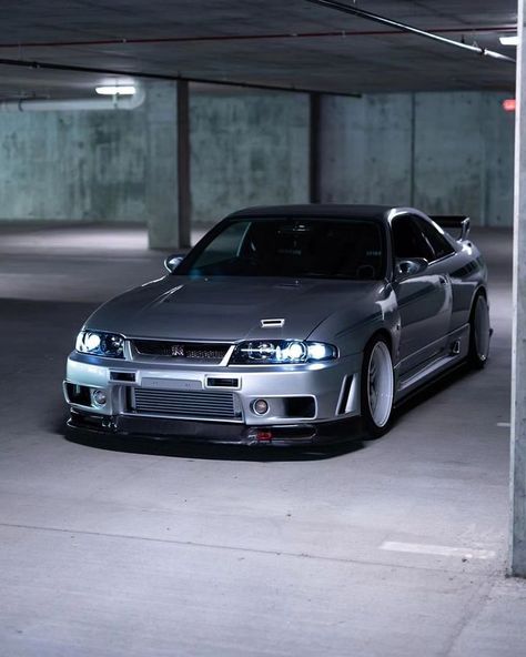 Nissan Skyline R33 GT-R  ⚡  @ohana_gtr #jdm #supercars #skyline #nissan #iconiccars #car #cars R33 400r, Nisan Gtr, Skyline Car, Skyline Nissan, R33 Gtr, Nissan Skyline R33, Skyline R33, Hyper Cars, Harley Davidson Wallpaper