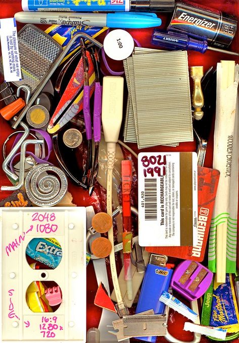 All sizes | junk drawer 1 | Flickr - Photo Sharing! Decades Aesthetic, Scattered Brain, Junk Drawers, Personal Investigation, Business Vector Illustration, Still Life Artists, Collections Of Objects, Drawer Design, Snack Attack