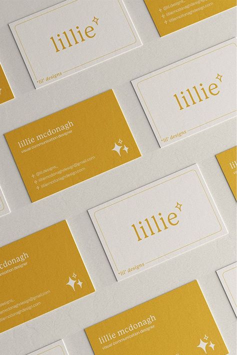 Freelance Business Card, Mises En Page Design Graphique, Business Card Graphic, Cute Business Cards, Art Business Cards, Buisness Cards, Graphic Design Business Card, Photographer Business Cards, Name Card Design