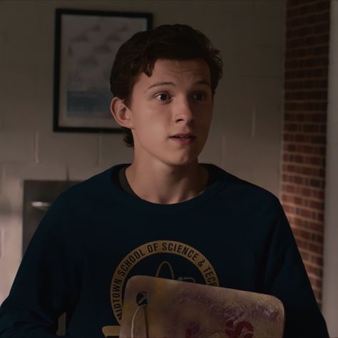 Spiderman Pp, Peter Parker Pfp, Peter Parker Tom Holland, Peter Parker Icon, Transition Goals, Peter Spiderman, Peter 3, Best Marvel Characters, Marvel Aesthetic