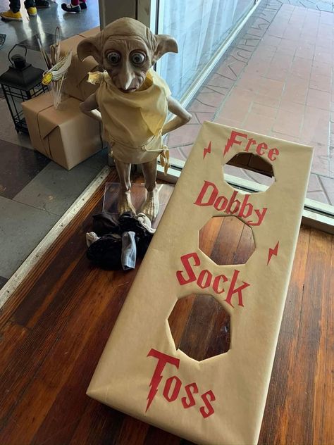 Harry Potter Birthday Party Ideas First Birthday, Dobby Sock Game, Free Dobby Game, Harry Potter Diy Party Favors, Harry Potter Party Decorations Diy Free Printables, Harry Potter Themed Fall Decor, Dobby Sock Toss Game, Quidditch Birthday Party, Harry Potter Birthday Invitations Diy