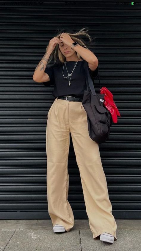 Casual Event Outfit Fall, Tan Leather Trousers Outfit, Work Outfits Street Style, Graphic Designer Outfit Work, Queer Girl Fashion, Boho Classy Outfits, Cool Teacher Outfits Street Styles, Khaki Trouser Outfit Women, Classy Casual Outfits Summer