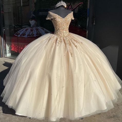 Vizcaya, Valencia & Valentina’s Instagram photo: “Beautiful Belle vibes 🥀✨ Valencia, Style 60091 ✨” Masquerade Quinceanera Ideas Dresses, Pink And Gold Quince Dress, Gold And White Quinceanera Dresses, Champagne Quince Theme, Masquerade Quinceanera Theme, Champagne Quince Dress, White And Gold Quinceanera Dresses, Masquerade Quinceanera Ideas, Champagne Quinceanera Theme