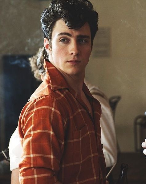 Aaron Taylor-Johnson as a young John Lennon in NOWHERE BOY Aaron Johnson Taylor, Top 10 Actors, James Sirius Potter, John Lenon, Nowhere Boy, Young John, Aaron Johnson, Aaron Taylor, Aaron Taylor Johnson