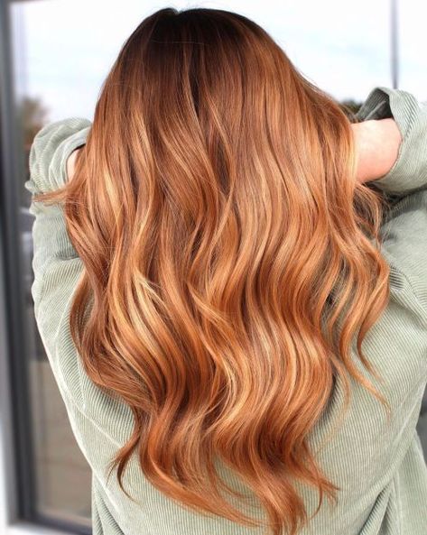 30 Trendy Strawberry Blonde Hair Colors & Styles for 2021 - Hair Adviser 1 Strawberry Blonde Hair Dye, Natural Strawberry Blonde Hair, Dark Strawberry Blonde Hair, Reddish Blonde Hair, Hair Colors And Styles, Copper Blonde Hair, Rambut Brunette, Dark Strawberry Blonde, Red Hair With Blonde Highlights