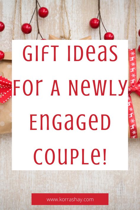 Homemade Engagement Gifts, Couple Christmas Presents, Diy Engagement Gifts, Engagement Basket, Thoughtful Engagement Gifts, Engagement Gift Baskets, Gifts For Engaged Friend, Best Engagement Gifts, Engagement Gifts For Bride