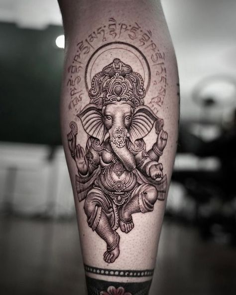 Stuttgart, Ganesha Tattoo Mandala, Elephant Tattoo On Hand, Ganesha God, Ganesh Tattoo, Cupid Tattoo, Mandala Hand Tattoos, Tattoo On Leg, Buddhist Tattoo