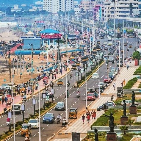 Visakhapatnam, Enchanting Places, Amazing Aquariums, Amazing India, Beach Road, Beautiful Park, Beaches In The World, Beach Paradise, Tourist Spots