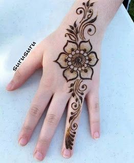 101 Simple Arabic mehndi designs for hands to try in 2023 | Bling Sparkle Simple Mendhi Ideas Front Hand, Inai Design Simple, Pretty Simple Henna Designs, Mahanadi Design Simple, Simple Henna Flower Designs, Pretty Henna Designs Flowers, Tattoo Henna Design Simple, Hena Design Hand Flowers, Simple Henna Designs Flower